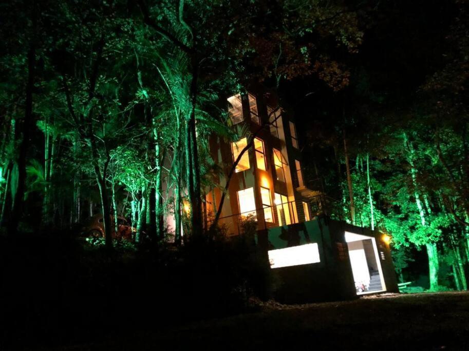 Descanse Na Casa Maikaefer Rodeio Экстерьер фото